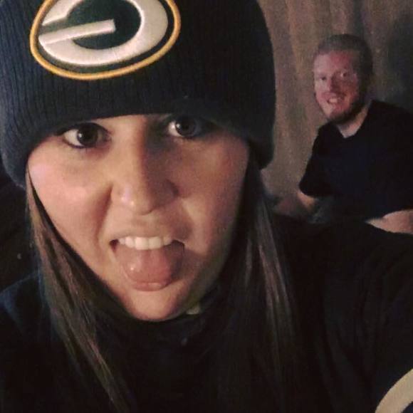 Meet your Posher, Rachel - Picture 1 of 1